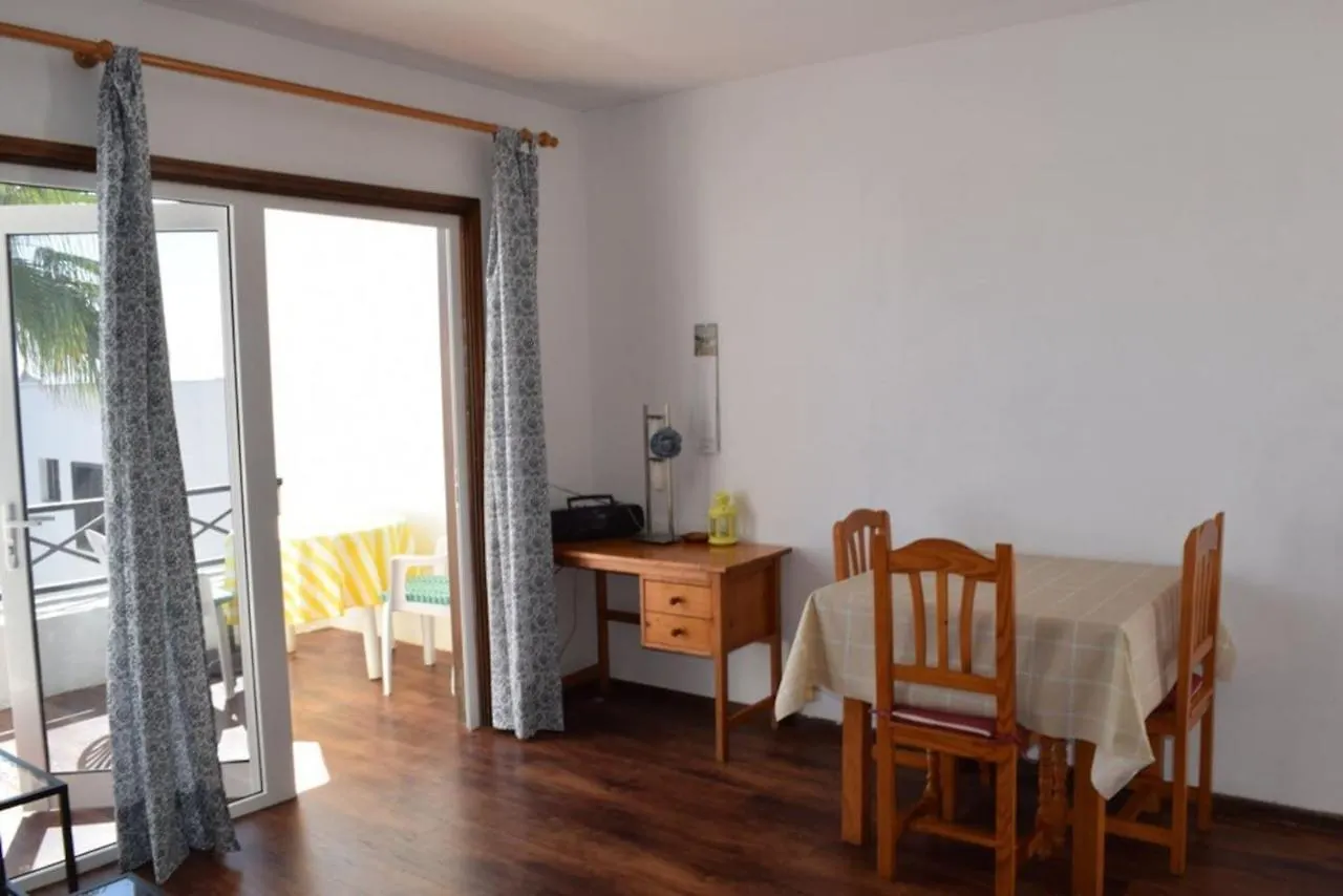 Apartamento Reni Tias Apartment