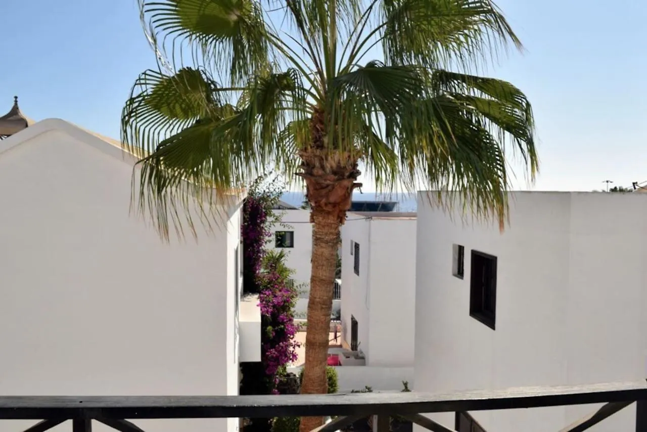 Apartamento Reni Tías